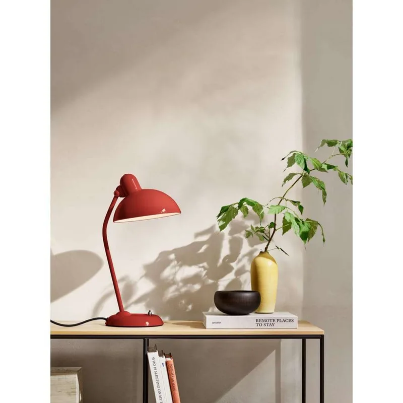 KAISER idell™ 6556-T tafellamp, rood, 47 cm by Fritz Hansen – product photo