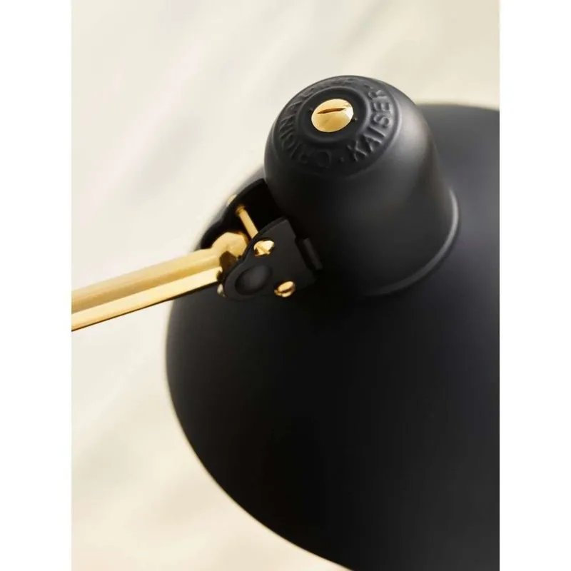 KAISER idell™ 6580-F Stehlampe gold/schwarz von Fritz Hansen – Produktfoto