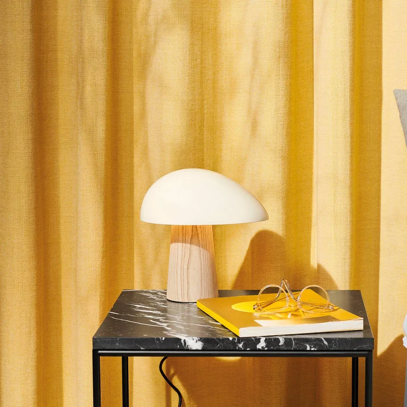 Night Owl tafellamp, rookwit/essen van Fritz Hansen in Rookwit, Essen – productfoto 3 van 5