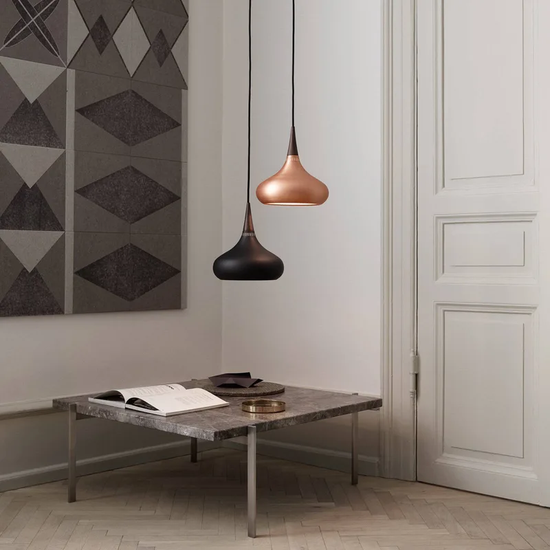 Orient P1 hanglamp zwart/roze Ø 22,5 by Fritz Hansen in Black, Rozenhout – product photo 3 of 4