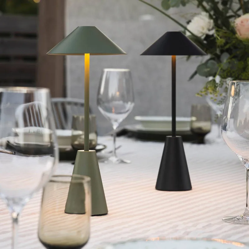 Accu-buitenlamp Cannes, IP54 by Globen Lighting in Black – product photo 5 of 5