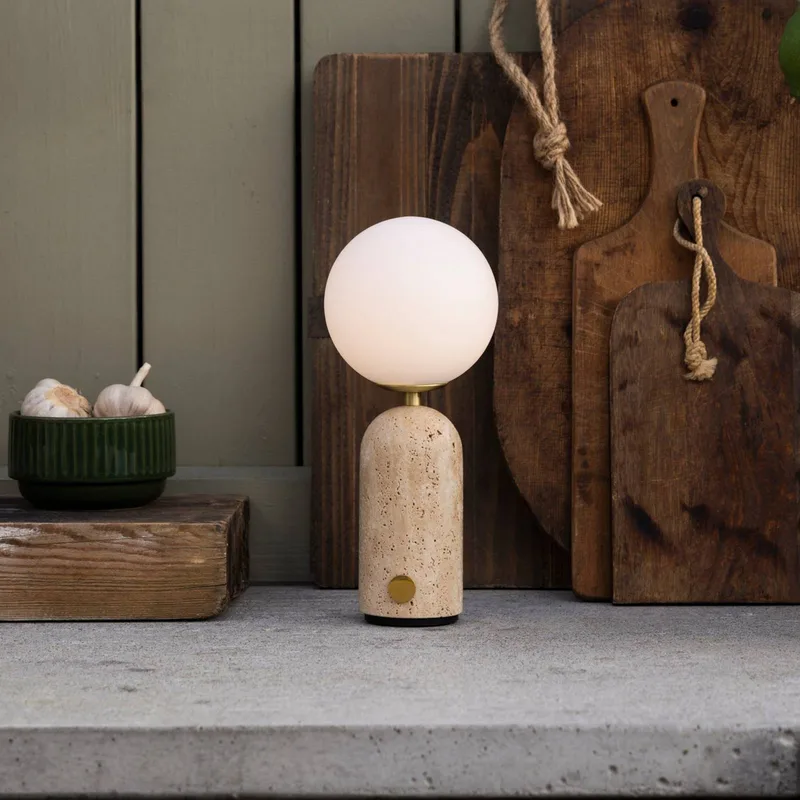 Accu-tafellamp Torrano, travertin beige by Globen Lighting in Beige, Opaalwit – product photo 2 of 5