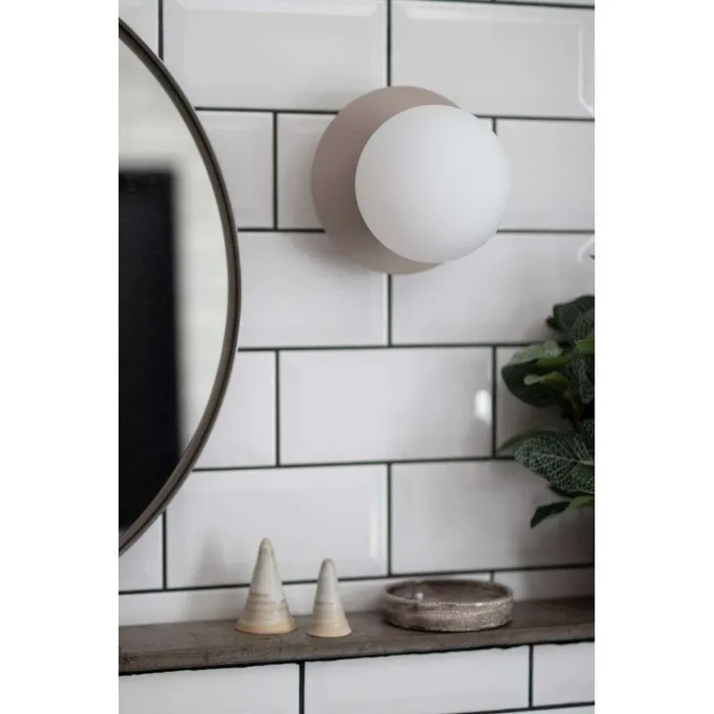 Art Deco wand-/plafondlamp IP44 White de Globen Lighting – photo du produit