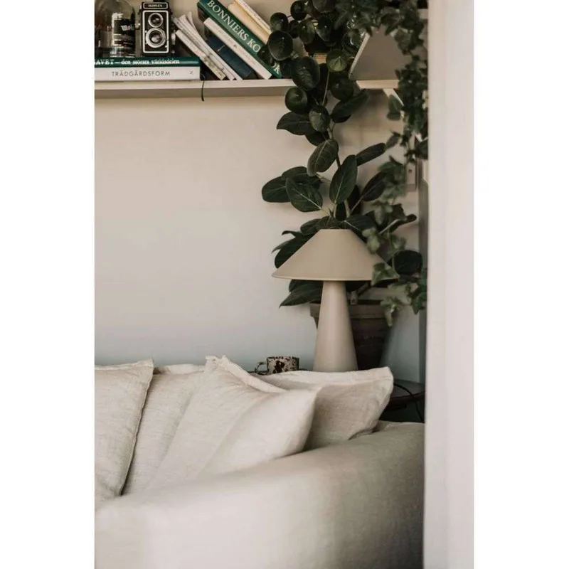 tafellamp Cannes, hoogte 40 cm by Globen Lighting in Beige – product photo 5 of 5