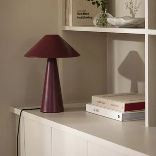 tafellamp Cannes, metaal, hoogte 40 cm från Globen Lighting i Röd – produktbild 1 av 2