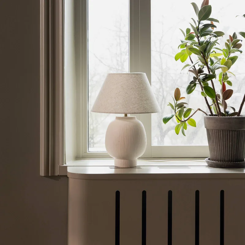 tafellamp Lorenzo, hoogte 46 cm, keramiek från Globen Lighting i Beige – produktbild 2 av 3