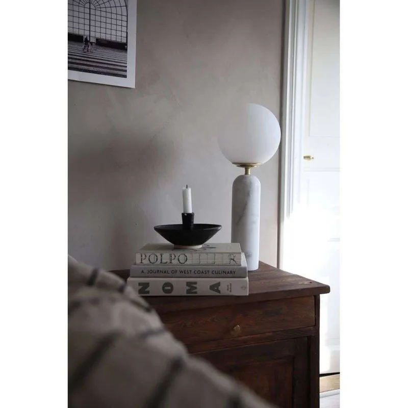 tafellamp Torrano, wit, hoogte 53 cm by Globen Lighting in Wit gemarmerd, White, Geborsteld messing – product photo