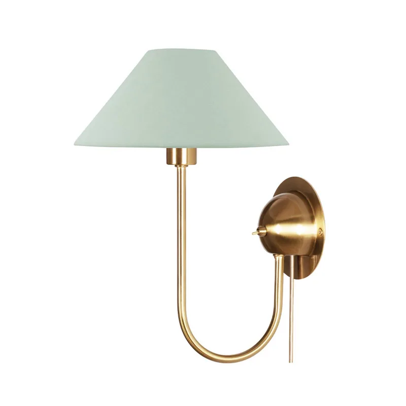 wandlamp IRIS, groen, hoogte 32 cm by Globen Lighting in Green, Geborsteld messing – product photo