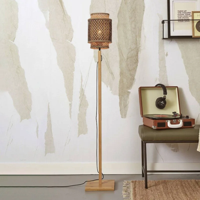 Bhutan vloerlamp, hoogte 135 cm, naturel de GOOD&MOJO en Naturel – photo du produit 1 sur 5