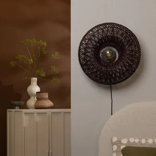 wandlamp Arizona, rood, Ø 50 cm, bamboe, stekker van GOOD&MOJO in Bordeauxrood – productfoto 2 van 5