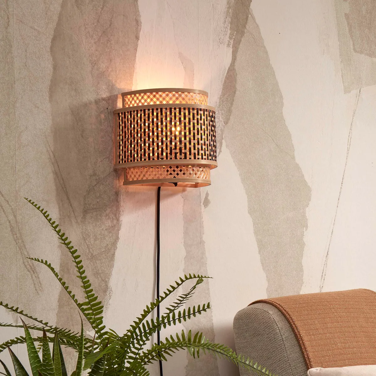 Wandlamp Bhutan Bamboe - Naturel/Zwart - B: 21 cm, H: 24 cm fra Good&Mojo – produktbillede