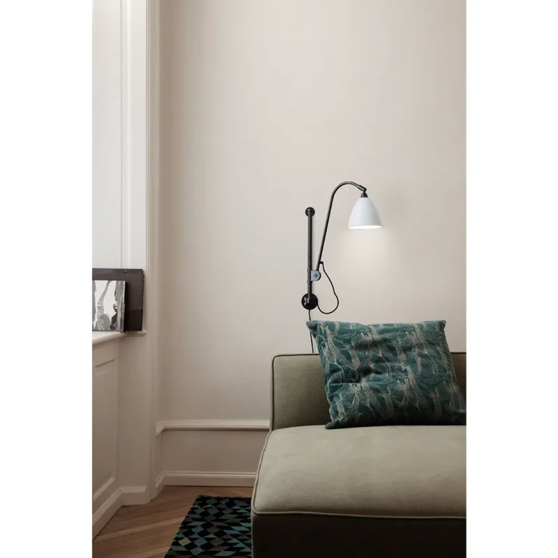 Bestlite BL5 wandlamp, Ø 16 cm, zwart/messing/wit - Gubi - Woonkamer - Metaal von GUBI – Produktfoto