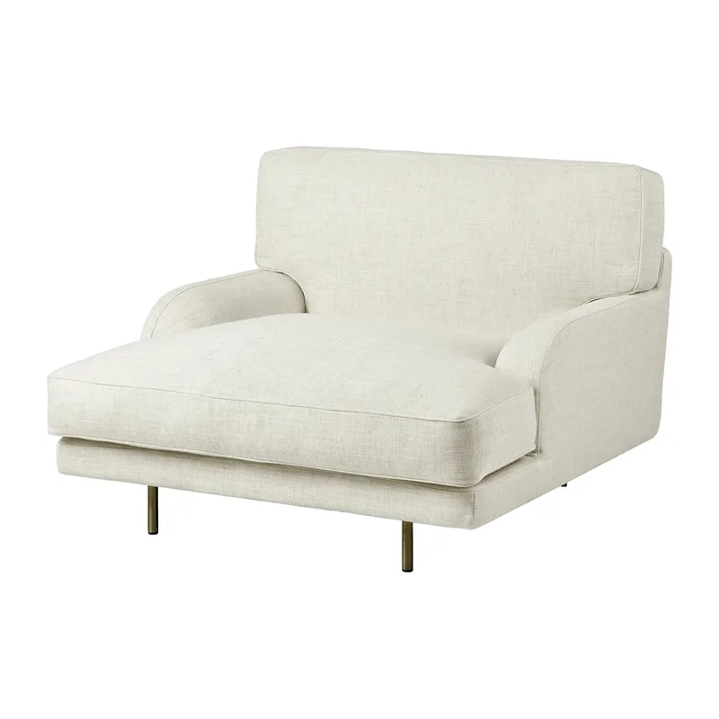 Flaneur Loungesessel Indianskop 15-antique brass van GUBI – productfoto
