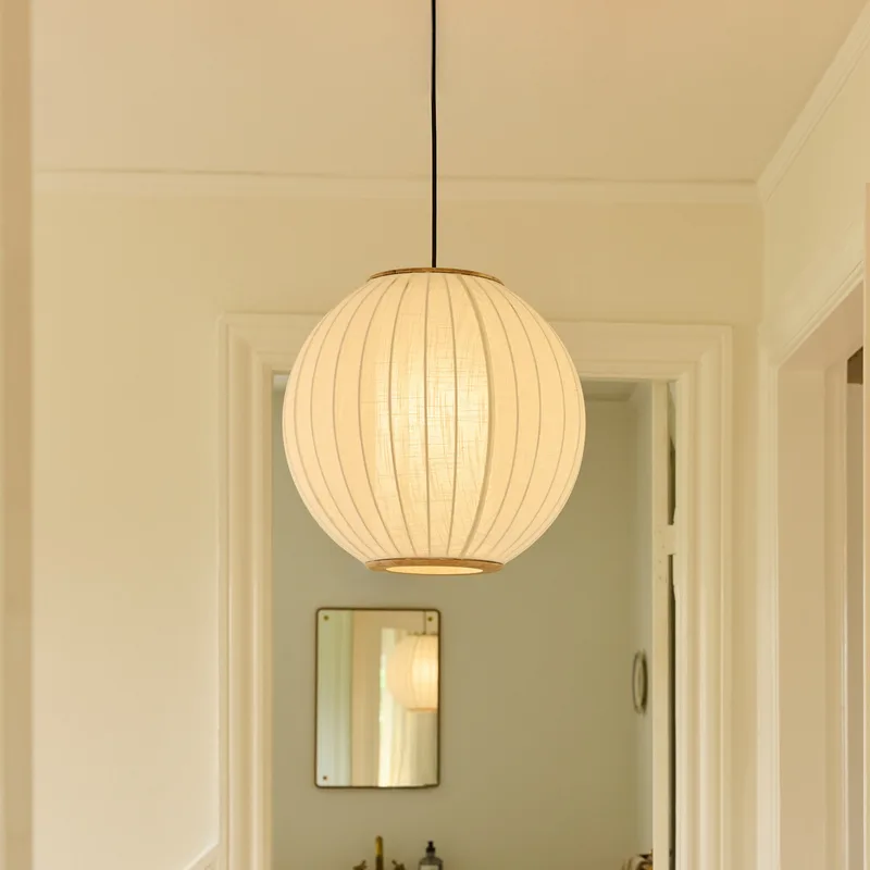 BALLOON hanglamp, Ø 40 cm, crème, textiel de Halo Design – photo du produit