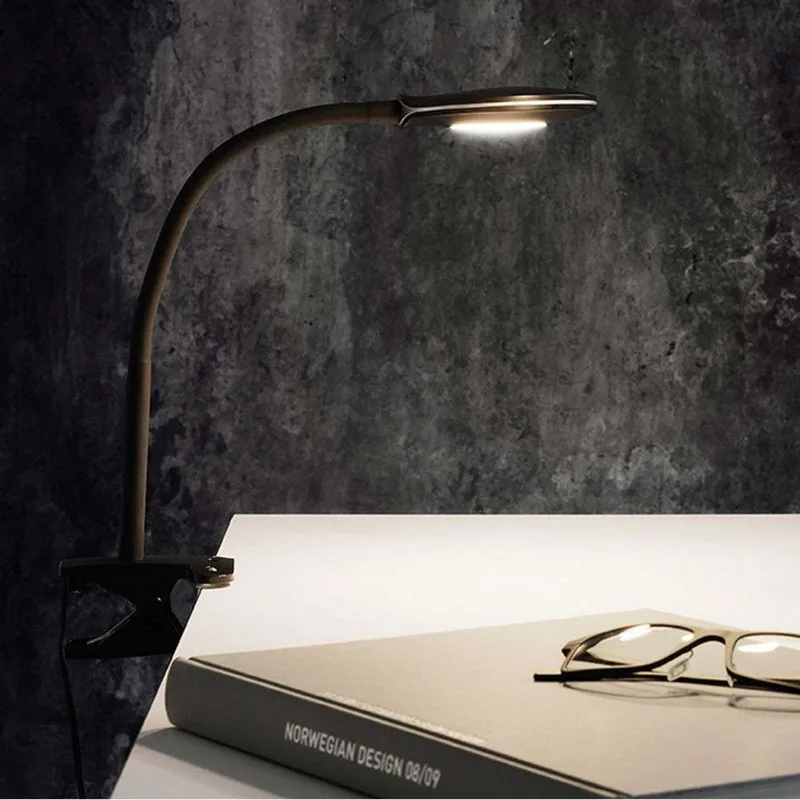 Fix LED Klemlamp Black fra Halo Design – produktbillede