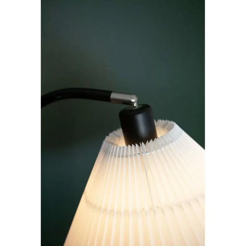 Medina vloerlamp, zwart, hoogte 132 cm, textiel de Halo Design – photo du produit