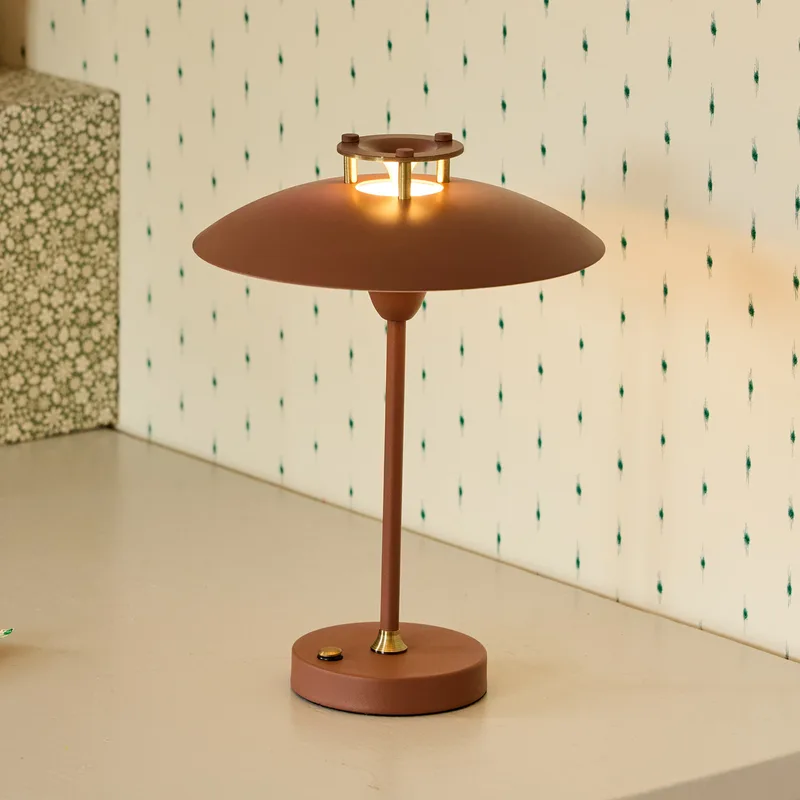 MINI STEPP 1-2-3 accu-tafellamp roodbruin IP44 by Halo Design – product photo