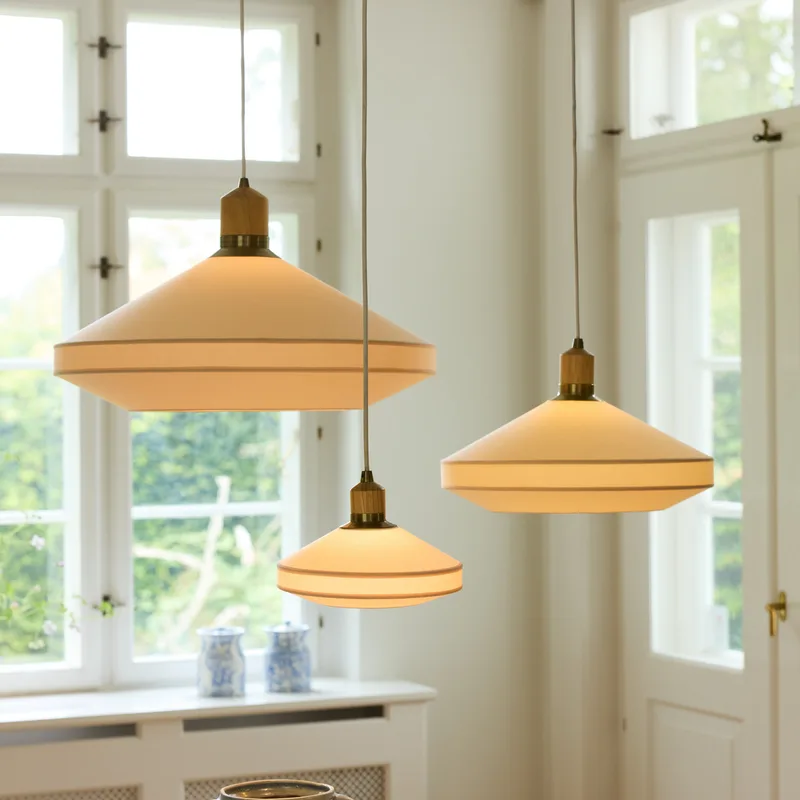 PARIS SOFT hanglamp, crème, textiel, Ø 24 cm från Halo Design – produktbild