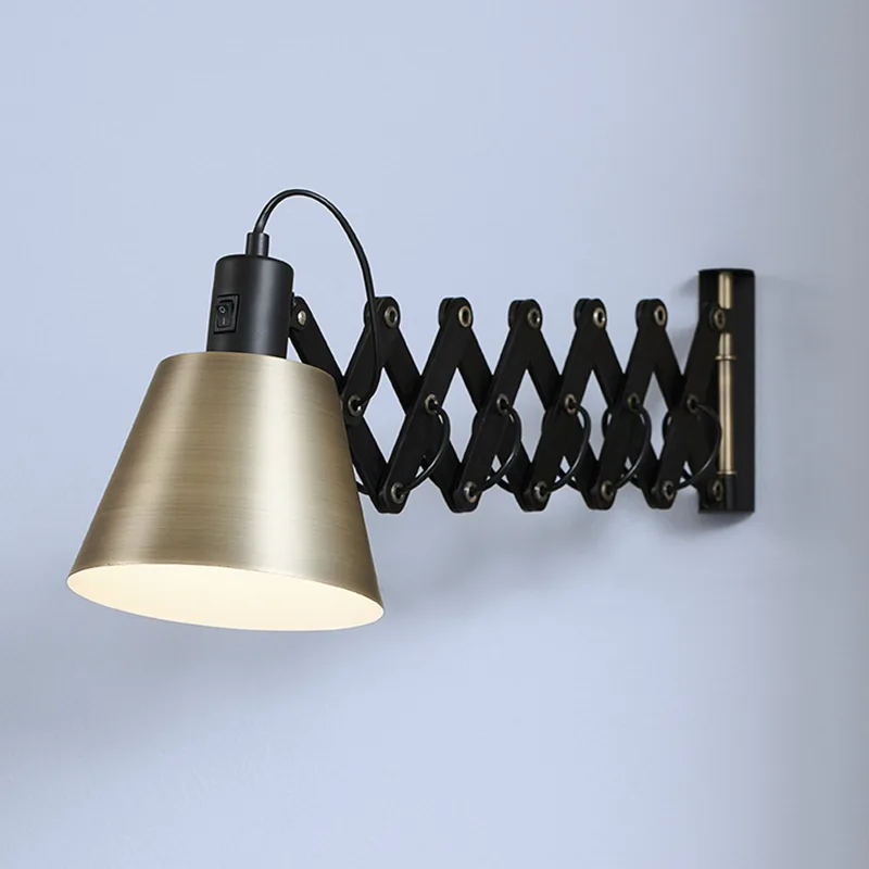 Vintage wandlamp, messing/zwart by Halo Design – product photo