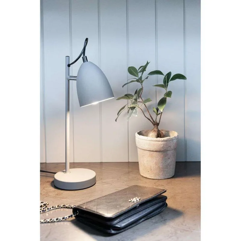 Yep! Taffellamp Petrol från Halo Design – produktbild
