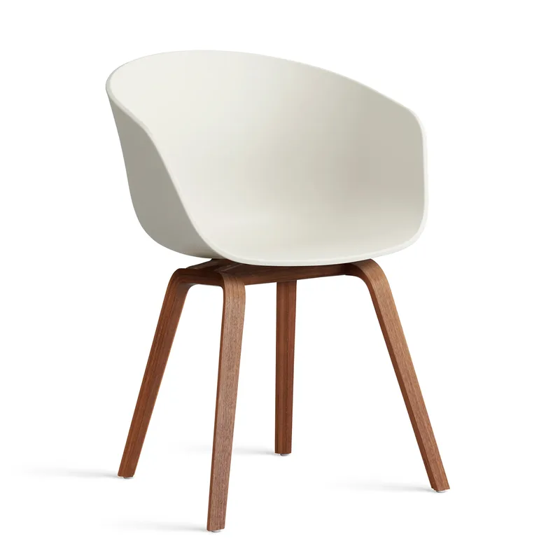 About a Chair 22 2.0 Stuhl Melange cream-lackiertes Walnussgestell by HAY – product photo