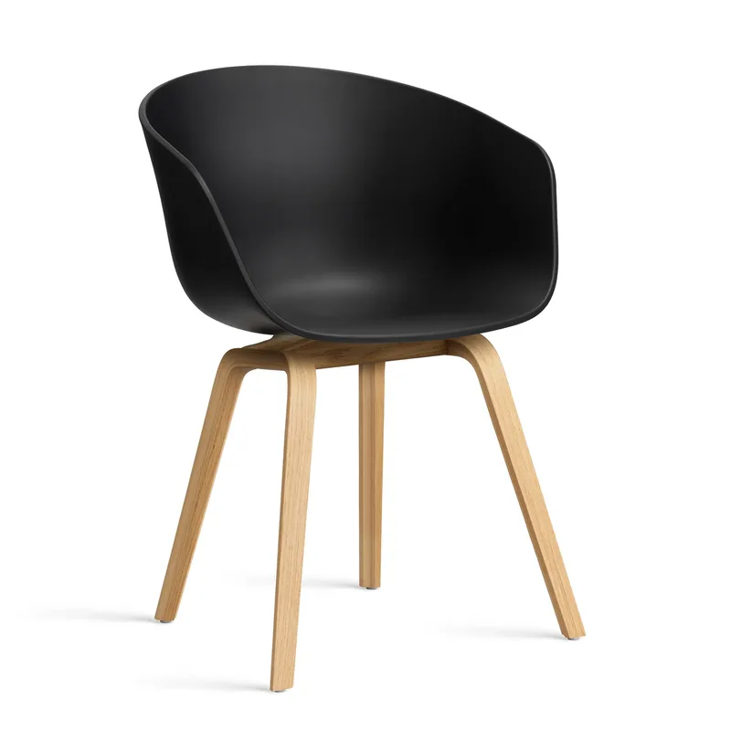 About a Chair 22 2.0 Stuhl Schwarz lackiertes Eichen­gestell fra HAY – produktbillede