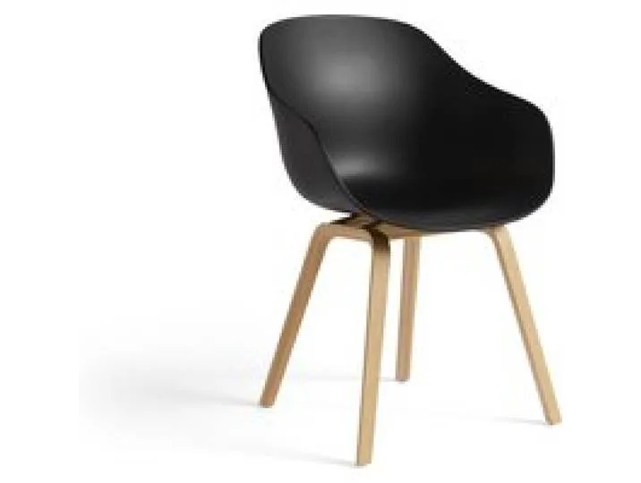 About A Chair AAC 222 by HAY – product photo