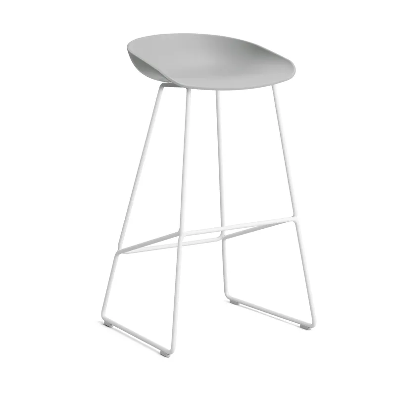 About a Stool 38 High Barhocker 2.0 Concrete grey-weißes Stahlgestell från HAY – produktbild