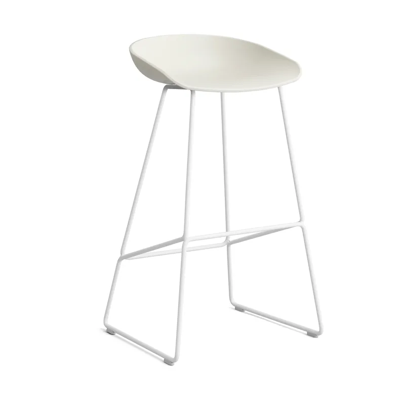 About a Stool 38 High Barhocker 2.0 Melange cream-weißes Stahlgestell by HAY – product photo