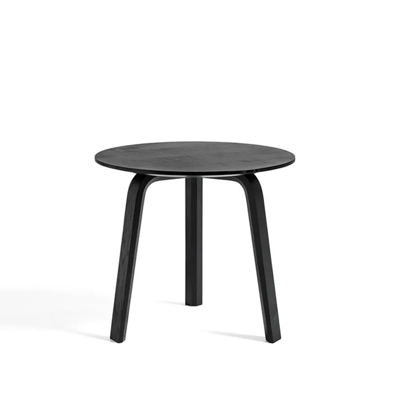 Bella Couchtisch Black oak, Ø45x39 cm von HAY – Produktfoto