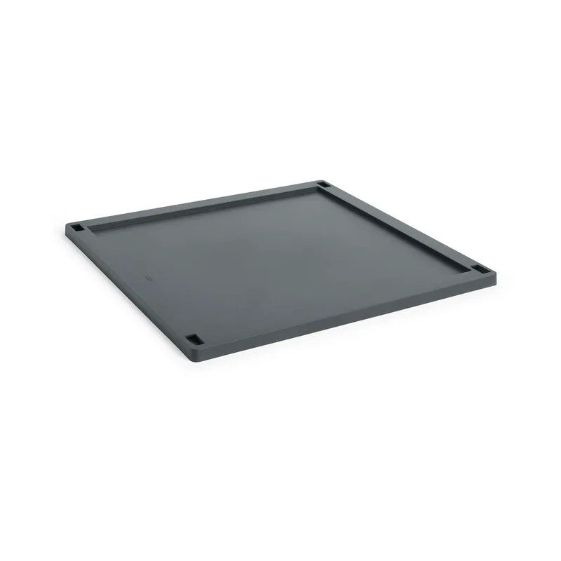 Colour Crate Square lock plastic large Charcoal von HAY – Produktfoto