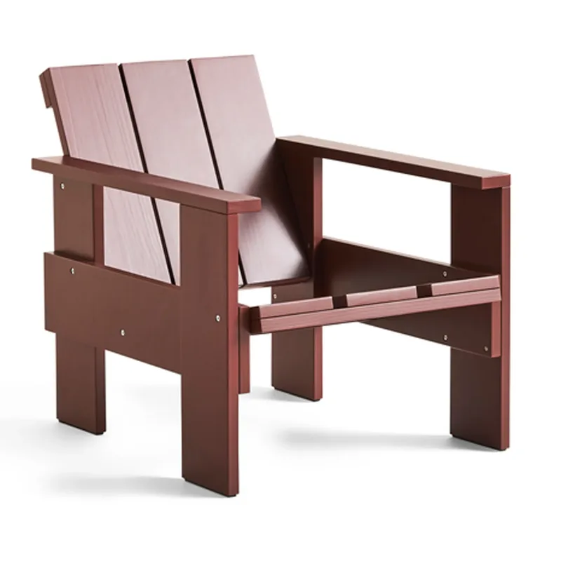 Crate Lounge-Stuhl Kiefernholz lackiert Iron red by HAY – product photo