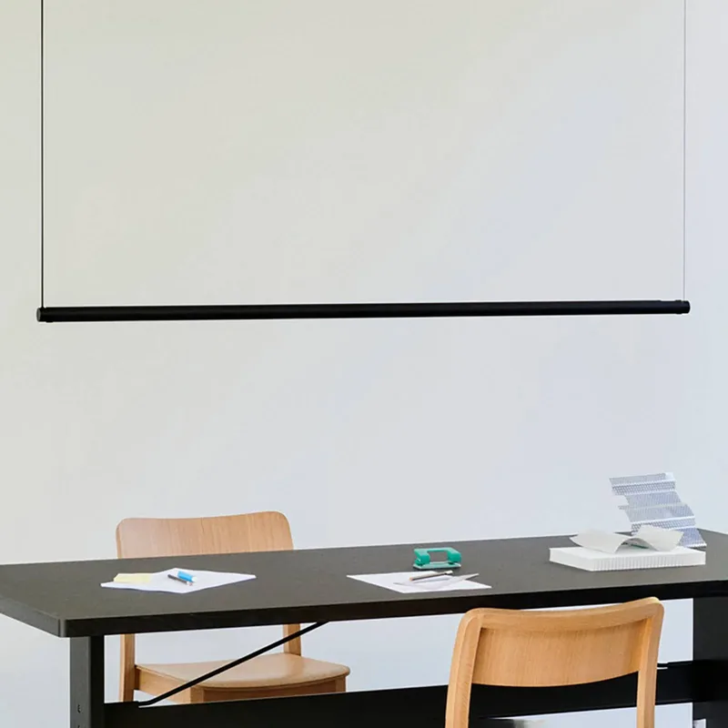 hanglamp Factor Linear directional, zwart, draaibaar by HAY in Black, Helder – product photo