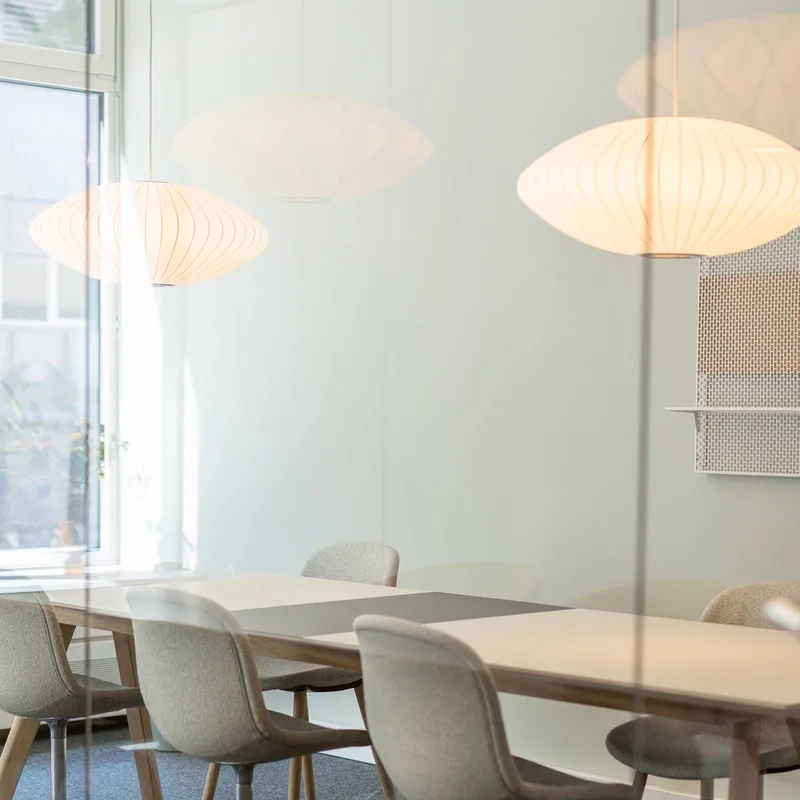 Hanglamp Nelson Saucer Bubble M, Ø 63,5 cm de HAY en Blanc – photo du produit