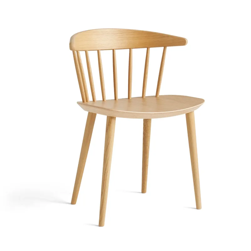 J104 Stuhl Lackierte Eiche by HAY – product photo
