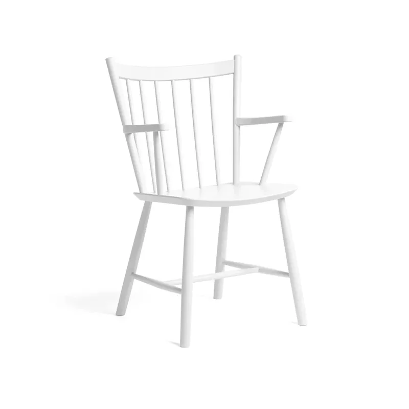 J42 Armlehnstuhl White lacquered beech von HAY – Produktfoto