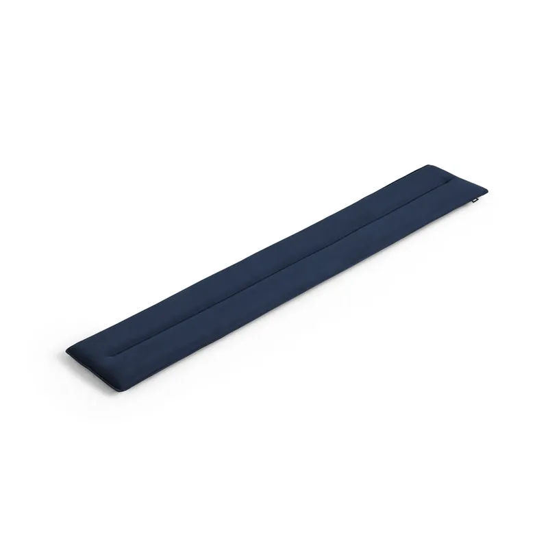 Kissen für Weekday Bank 140x23 cm Dark blue fra HAY – produktbillede