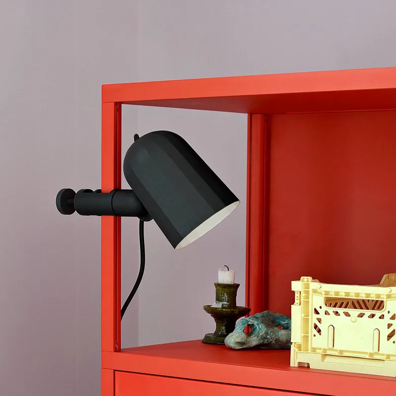 klemlamp Noc Clip, metaal, stekker, E14 by HAY in Dark grey – product photo