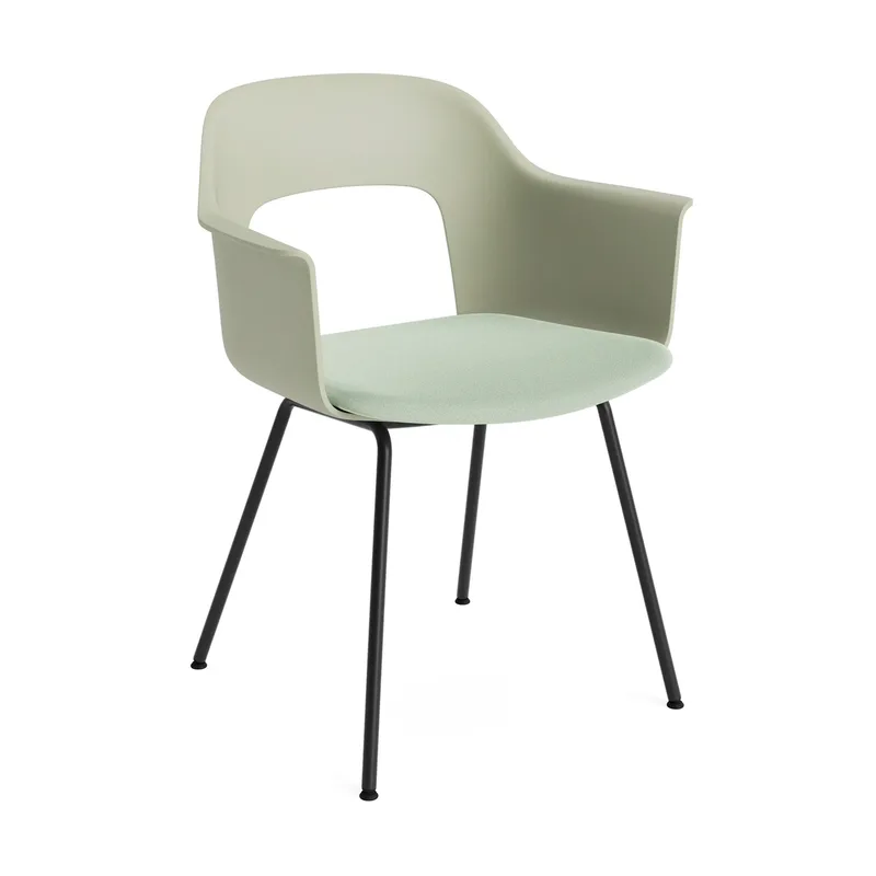 Layout Armchair 211 Armstuhl Relate 921-pastel green-schwarzlackierter Stahl von HAY – Produktfoto