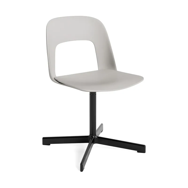 Layout Chair 131 Stuhl Sky grey-black von HAY – Produktfoto