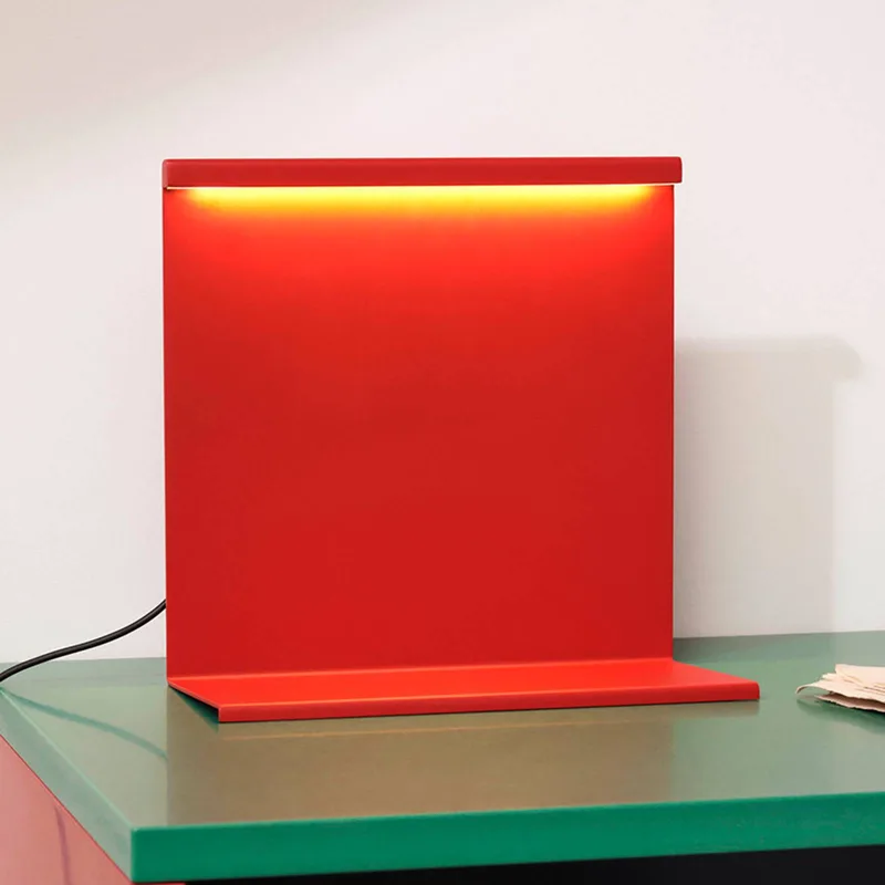 LBM LED tafellamp met dimmer tomatenrood by HAY in Red – product photo