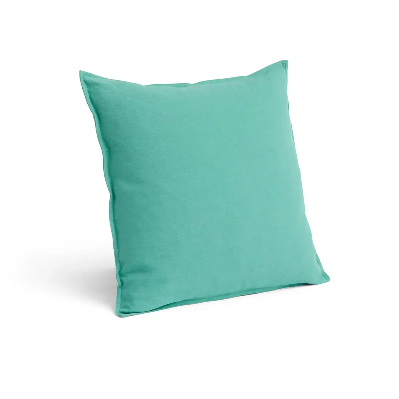 Linen Kissen 50x50 cm Emerald green fra HAY – produktbillede