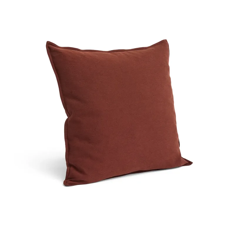 Linen Kissen 50x50 cm Iron red från HAY – produktbild