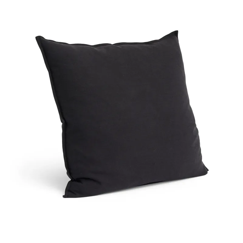 Linen Kissen 60x60 cm Blue-black fra HAY – produktbillede