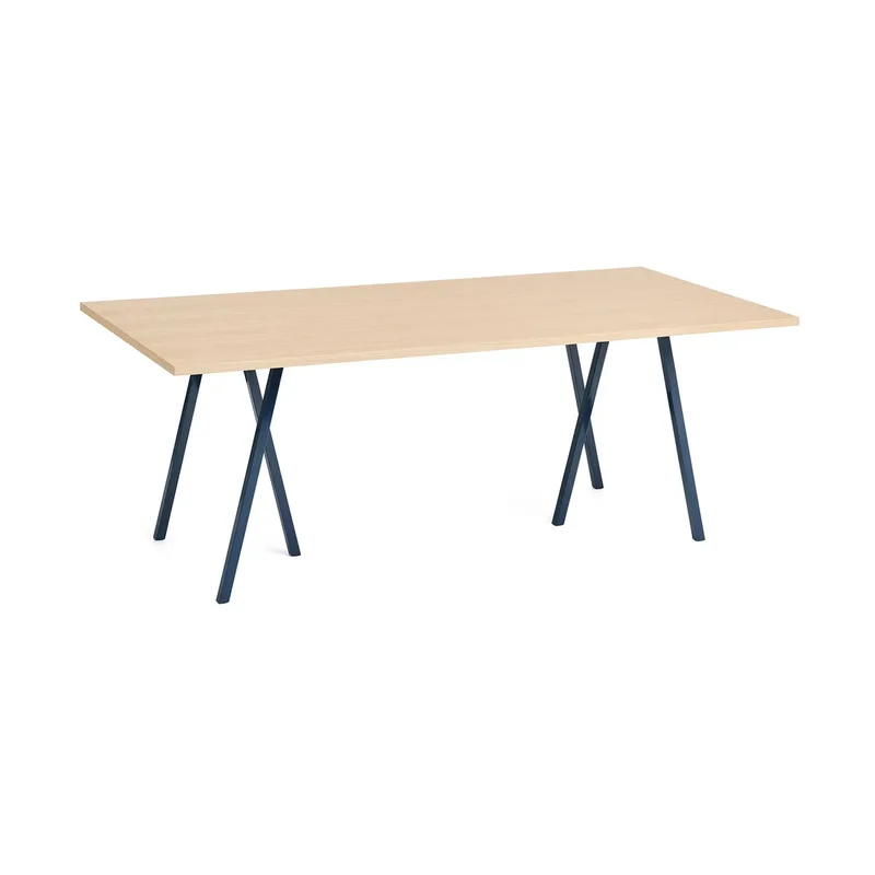 Loop Stand Esstisch 92,5x200 cm Deep blue-clear lacq. oak fra HAY – produktbillede