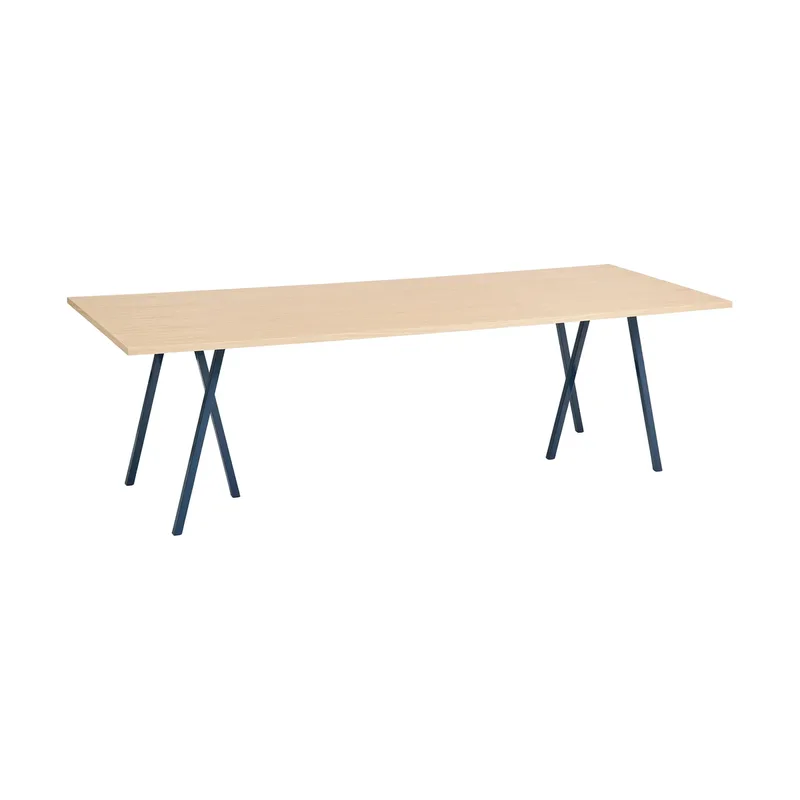 Loop Stand Esstisch 92,5x250 cm Deep blue-clear lacq. oak van HAY – productfoto
