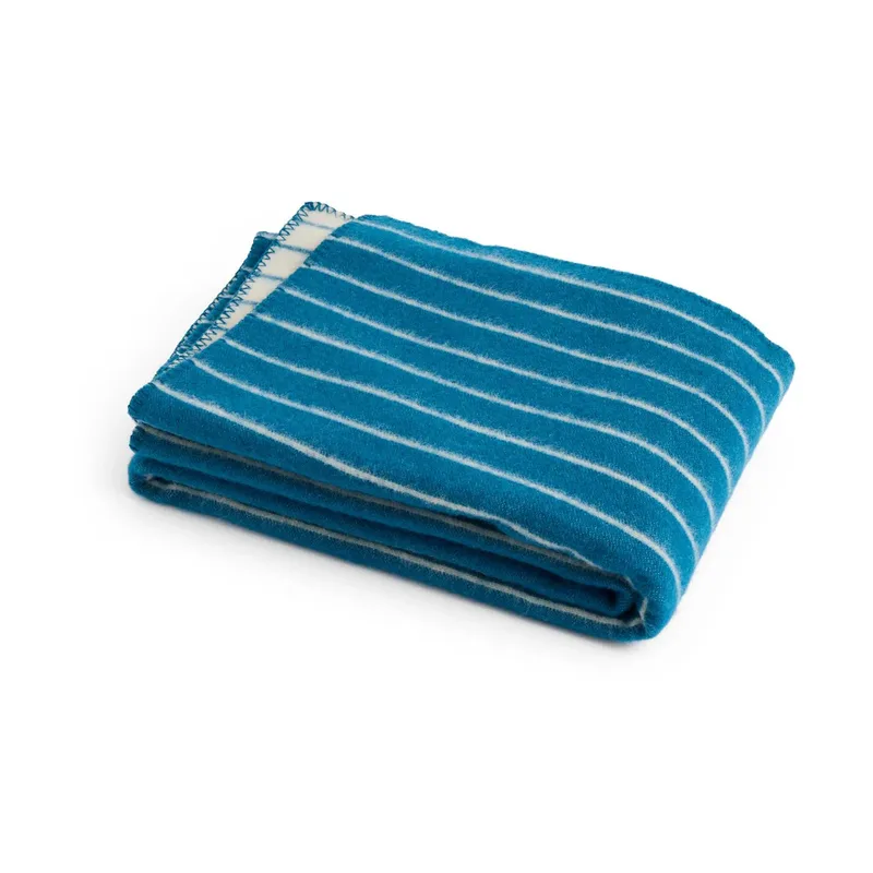 Outdoor Market Wolldecke Blue-beige, 130x180 cm från HAY – produktbild
