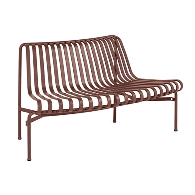 Palissade Dining Parkbank mit ausgestellter Rückenlehne Iron red de HAY – photo du produit