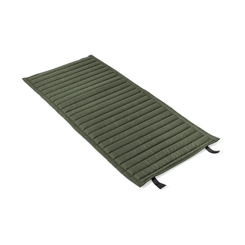 Palissade High Quilted Lounge-Sessel Sitzkissen Olive, für Lounge-Sessel hoch från HAY – produktbild