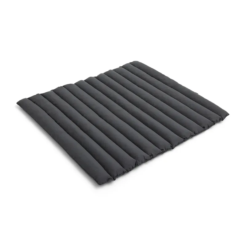 Palissade Lounge Sofa Soft Quilted Sitzpolster Anthracite från HAY – produktbild